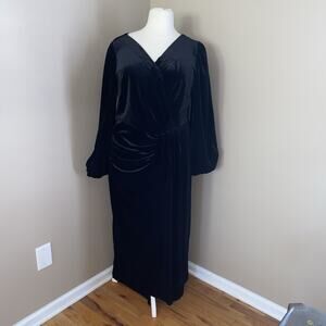 Eloquii Black Velvet V Neck Long Sleeved Faux Wrap Formal Long Dress Size 18
